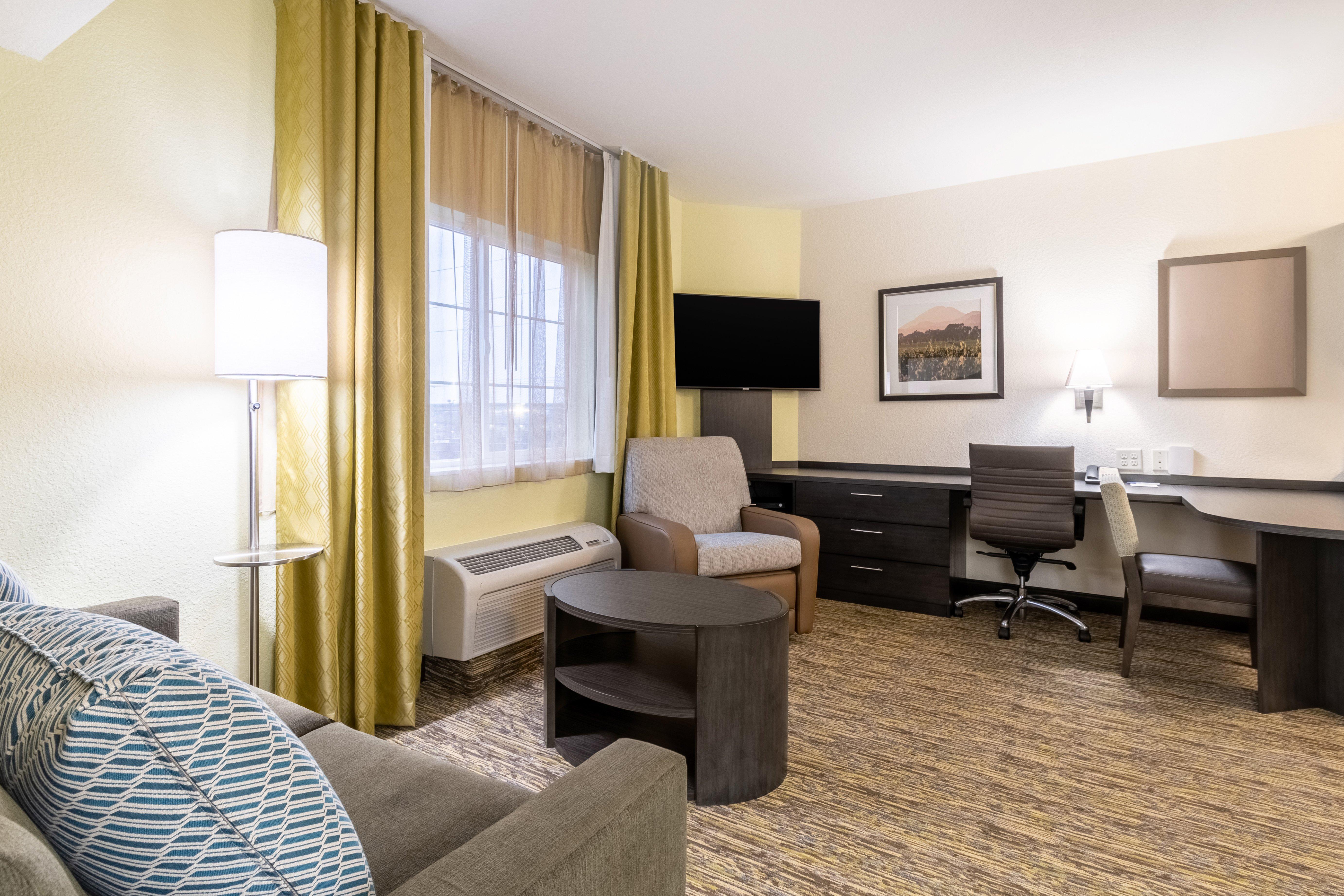 Candlewood Suites Portland Airport By Ihg Exterior photo
