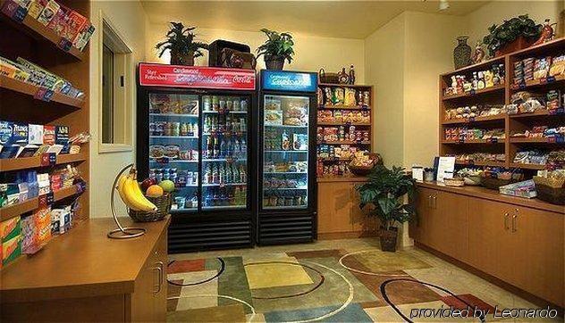 Candlewood Suites Portland Airport By Ihg Restaurant photo